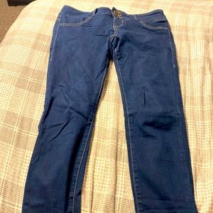Hot Topic Love Sick size 7 jeans